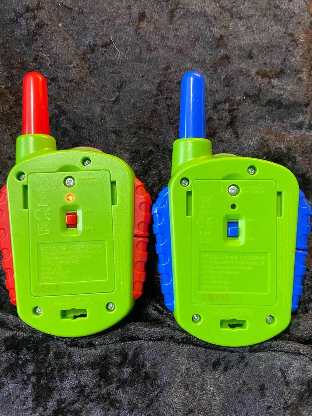 Teenage Mutant Ninja Turtles Kids Walkie Talkie Set - Red & Blue